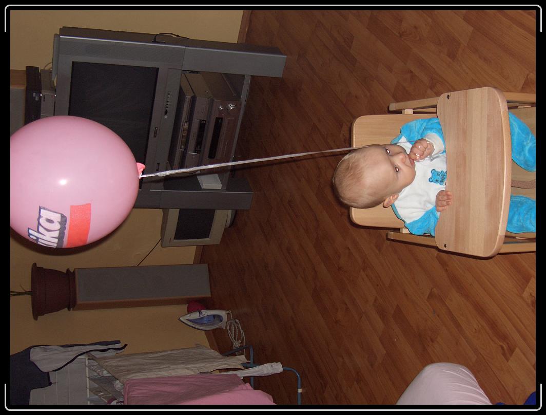 Dalí snímek