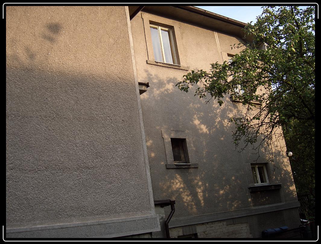 Dalí snímek