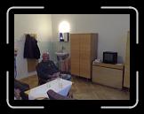 23102007387 * 2592 x 1944 * (487KB)